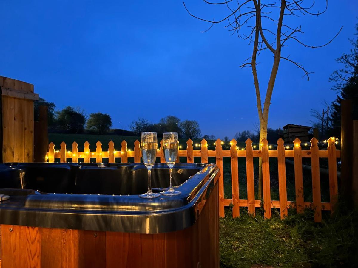 Bay Cottage, Hot Tub Snitterfield 외부 사진